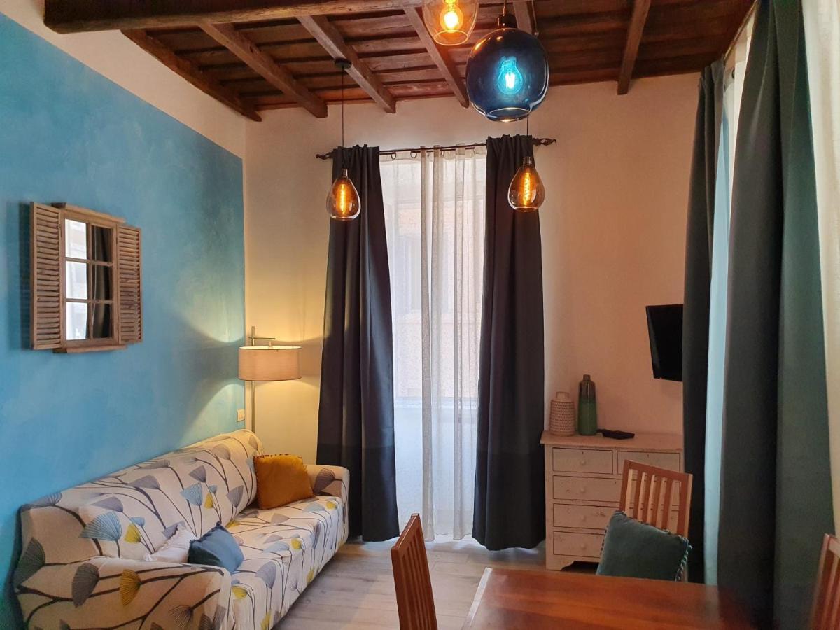 Alice's Corner At Borgo Appartamento *