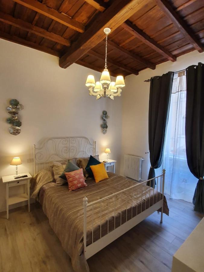 Alice's Corner At Borgo Appartamento Roma
